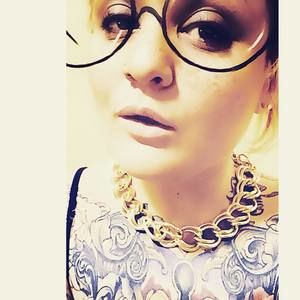 Meet your Posher, Hope